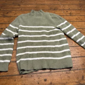 Bailey 44 Sweater Sz Medium Mock Neck Soft Pullover Stripped Fuzzy‎ Knit thumbnail 1
