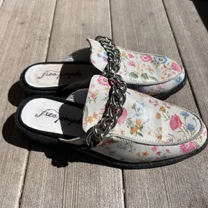Free People Vida Mules‎ Ivory Floral Slip On Leather Flat Shoes Size EU 38.5 thumbnail 5