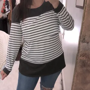 Large black & white striped nursing top thumbnail 2