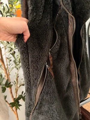 Kuhl Flight Vest Soft Fuzzy Fleece Full Zip Dark Gray Brown Women’s XL Zip Hood thumbnail 5