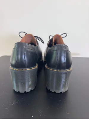 Dr. Martens Leona Lo Vintage Smooth Leather Platform Shows thumbnail 4