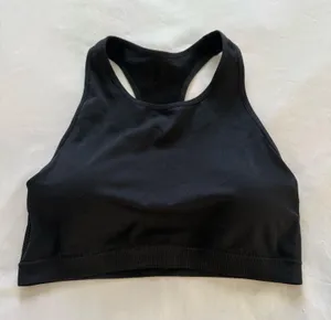 Black Workout Tank Top thumbnail 2