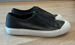 Frye Women’s Claudia Slip On Sneakers Black Leather Size 7.5 thumbnail 1