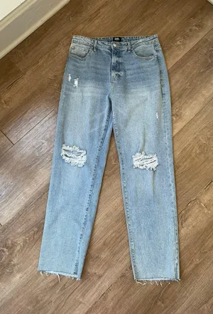 high rise straight leg distressed denim jeans women’s size 13/31 thumbnail 1