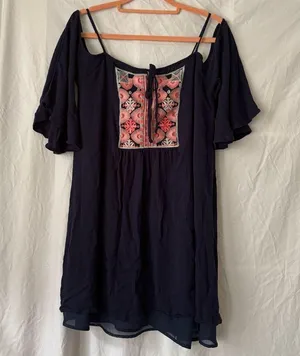 Francescas Alya Navy Embroidered Cold Shoulder Bohemian Babydoll Dress thumbnail 1