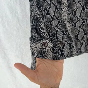 Zara Snake Print Button‎ Front Boxy Long Sleeve Button Up Top thumbnail 9