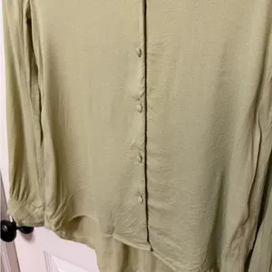 Aritzia  Wilfred Tulum‎ Blouse Green Button Down XS thumbnail 6