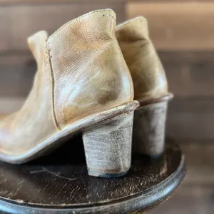 Bed Stu Distressed Leather Ankle Boots – Handmade in Mexico – Size 8 thumbnail 8