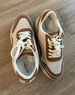Sneakers Target thumbnail 1