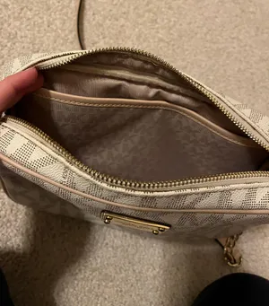 Michael Kors Logo Crossbody Bag thumbnail 3