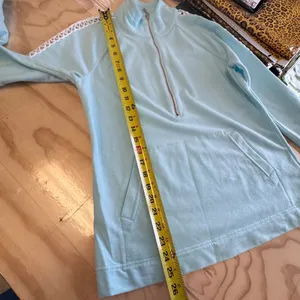 Lilly Pulitzer Skipper Popover Pullover with Crochet Lace Sleeve Detail‎ Small thumbnail 15
