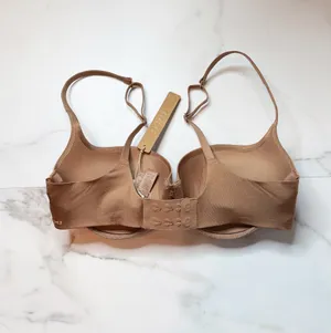 NWT Skims Ultimate Balconette Push-Up Bra thumbnail 4