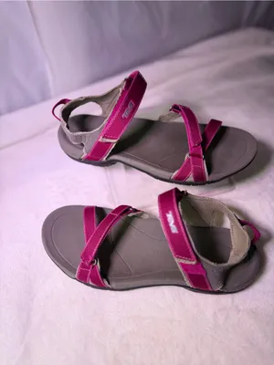 Teva Women’s Raspberry Pink Adjustable Strap Sandals thumbnail 3