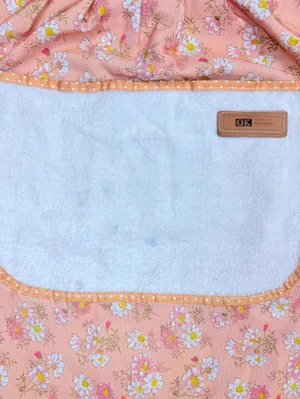 Floral Durable Classic Hand Wash Only Kitchen Apron with 2 Pockets kitchen help Pink thumbnail 3