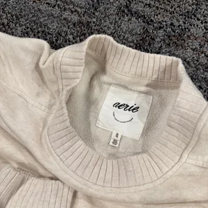 Aerie Sweatshirt thumbnail 2