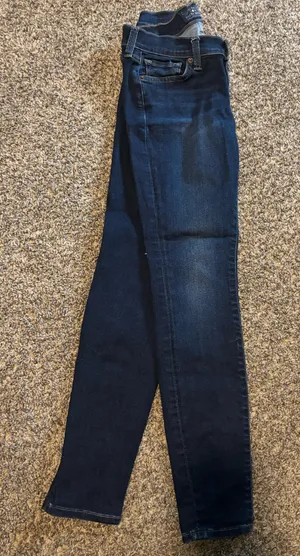 Lucky Brand Jeans thumbnail 1