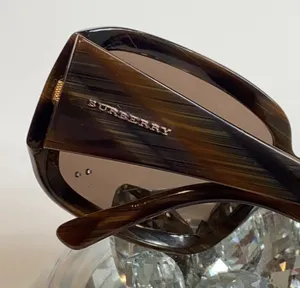 Burberry sunglasses  thumbnail 8