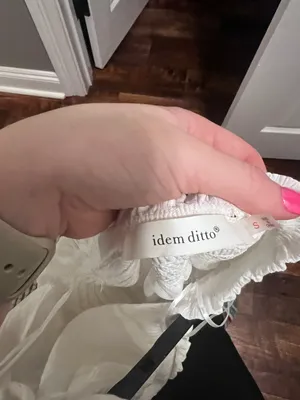 White Size S thumbnail 3