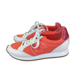 Birdies Roadrunner Women's‎ Sneakers 7 Orange White Leather Accent Casual Shoes thumbnail 2
