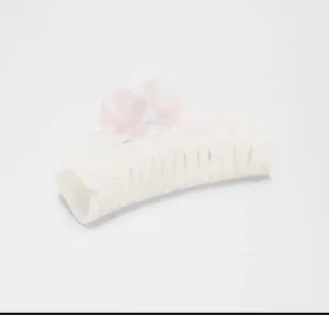 Lululemon Extra Large Claw Hair Clip *Heart Light Ivory/Pink Peony NWT thumbnail 2