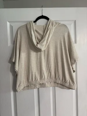 Express Soft Short Sleeve Hooded Sweatshirt thumbnail 2
