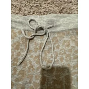 Heartloom Knit Leopard Lounge Joggers – Size‎ Large thumbnail 3
