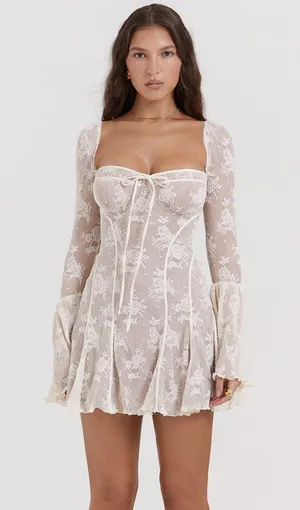 NWOT House of cb ANALISSA Vintage Cream Lace Corset Dress in long. Size Large+ thumbnail 8