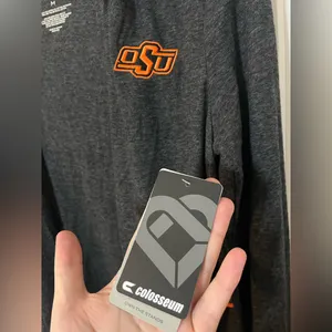 Colosseum NWT Charcoal Oklahoma State Cowboys Steeplechase Hooded Cardigan Sz M thumbnail 12