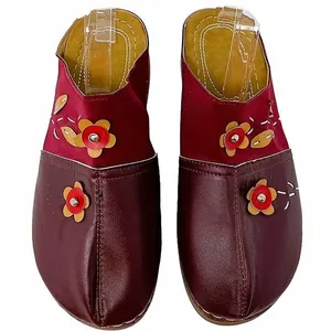 NWOT ~ Bohemian Flower Clog Mules Dark Red Boho Hippie Chic Shoes ~ Women's 9 thumbnail 5