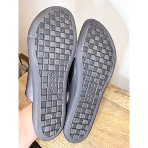 ECCO Black Leather Two Strap Comfort Slide Sandals EU 41 US Minimalist Scandi thumbnail 9