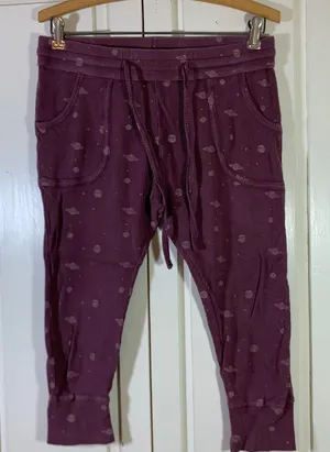 Kate Quinn Women Small Organic Cotton Waffle Knit Joggers Purple Planet Print thumbnail 1