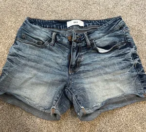 BKE Shorts Jean thumbnail 1