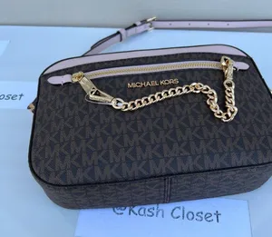 Powder Blush Chain Crossbody Bag thumbnail 4