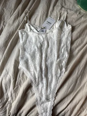 Princess Polly white lace bodysuit thumbnail 2