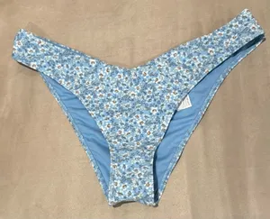 Abercrombie & Fitch Floral‎ Pattern Blue Bikini Bottom High Leg Cheeky Size XL thumbnail 1