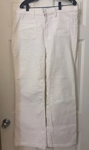 GAP White Wide-Leg Jeans thumbnail 1