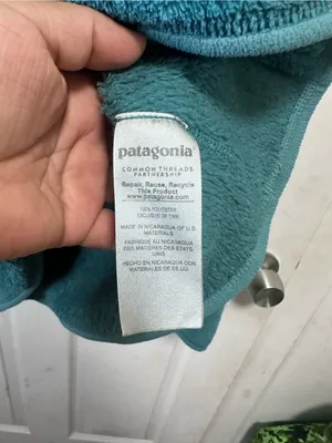 Patagonia Vintage Women's Turquoise Fleece Pullover Jacket thumbnail 5
