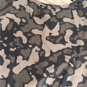 Paragon Fitwear Gray Camo Crop Active Top Size S thumbnail 2