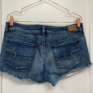 AMERICAN EAGLE OUTFITTERS SHORTIE HEAN SHORTS size 14 thumbnail 4