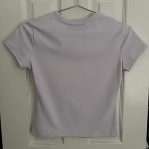 Edikted lilac baby tee thumbnail 2