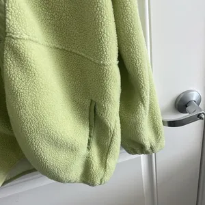 Staccato Women’s Neon Green Fuzzy Button Jacket w/ 3 Pockets - Size Medium thumbnail 3