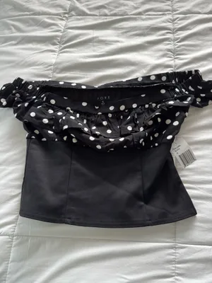 New Fore polkadot off the shoulder top size small with side zipper thumbnail 2
