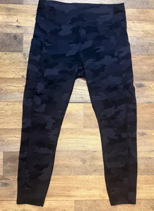 Lululemon Invigorate High-Rise Tight 25" Pockets Incognito Camo Multi Grey Size 10 thumbnail 1