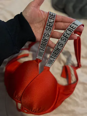 Victoria's Secret Bikini thumbnail 3