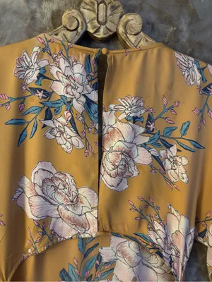 Vintage Billabong Mustard Floral V-Neck Midi Dress Women’s Size M thumbnail 6