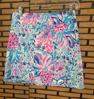 Lilly‎ Pulitzer Luxletic Blue And Pink Maryana Skort Size Small thumbnail 1