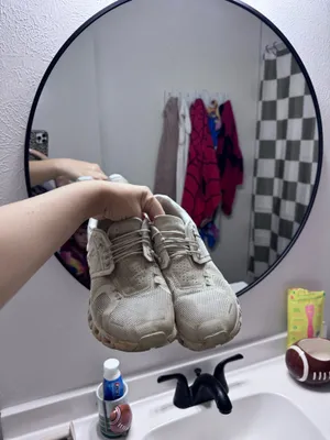Women’s On Cloud Running Shoes thumbnail 2