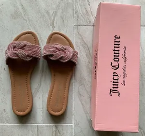 Juicy Couture pink sandal thumbnail 2