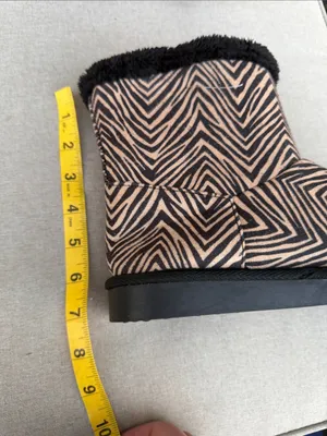 Vera Bradley Zebra Print Cozy Booties size small 5/6 NWOT thumbnail 10