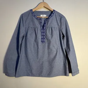 Vineyard Vines Women's‎ Chambray Embroidered V-neck Long Sleeve Top Size S thumbnail 1